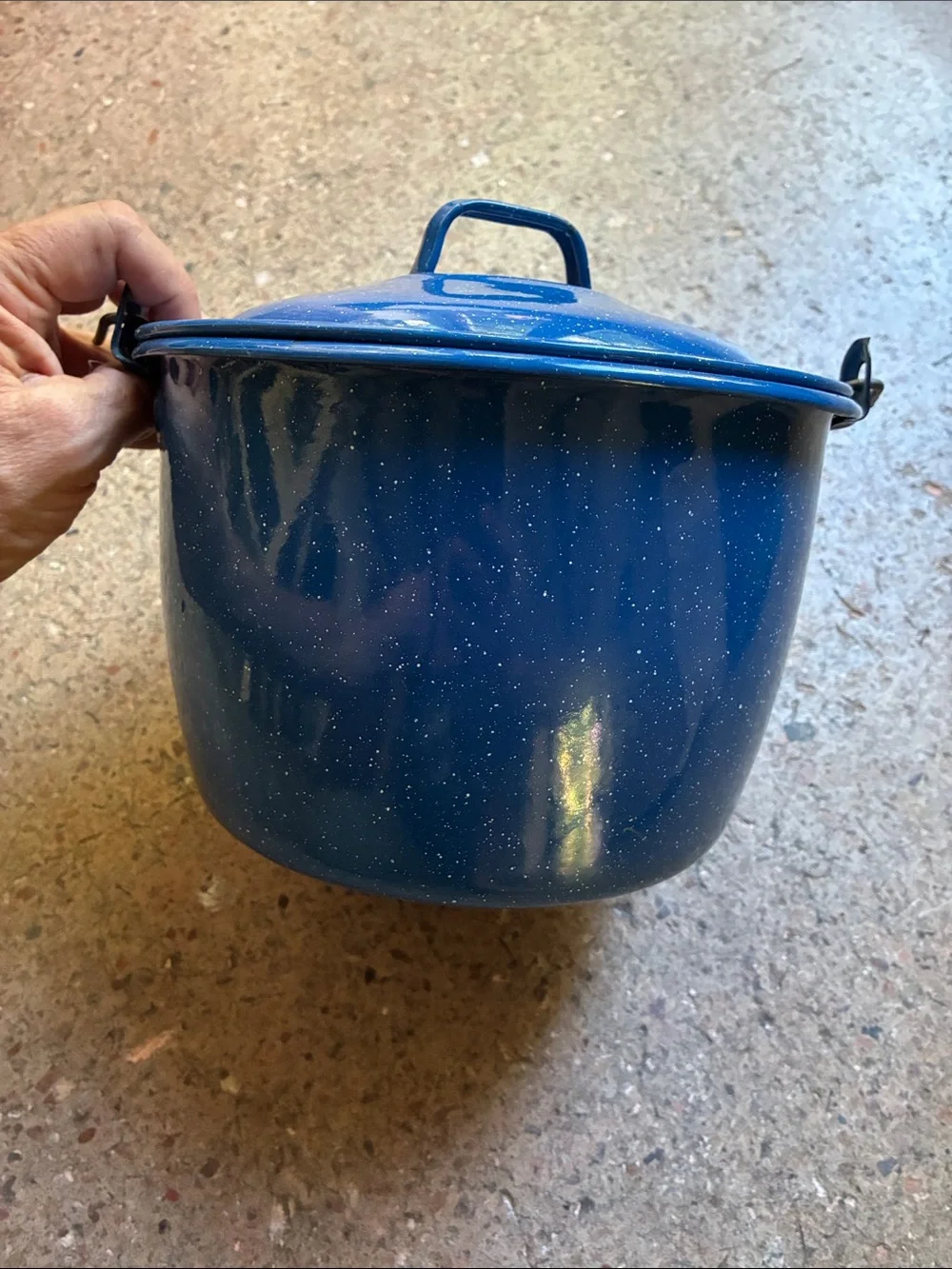 Blue Speckled Enamel Camping Pot with Lid and Bail Handle